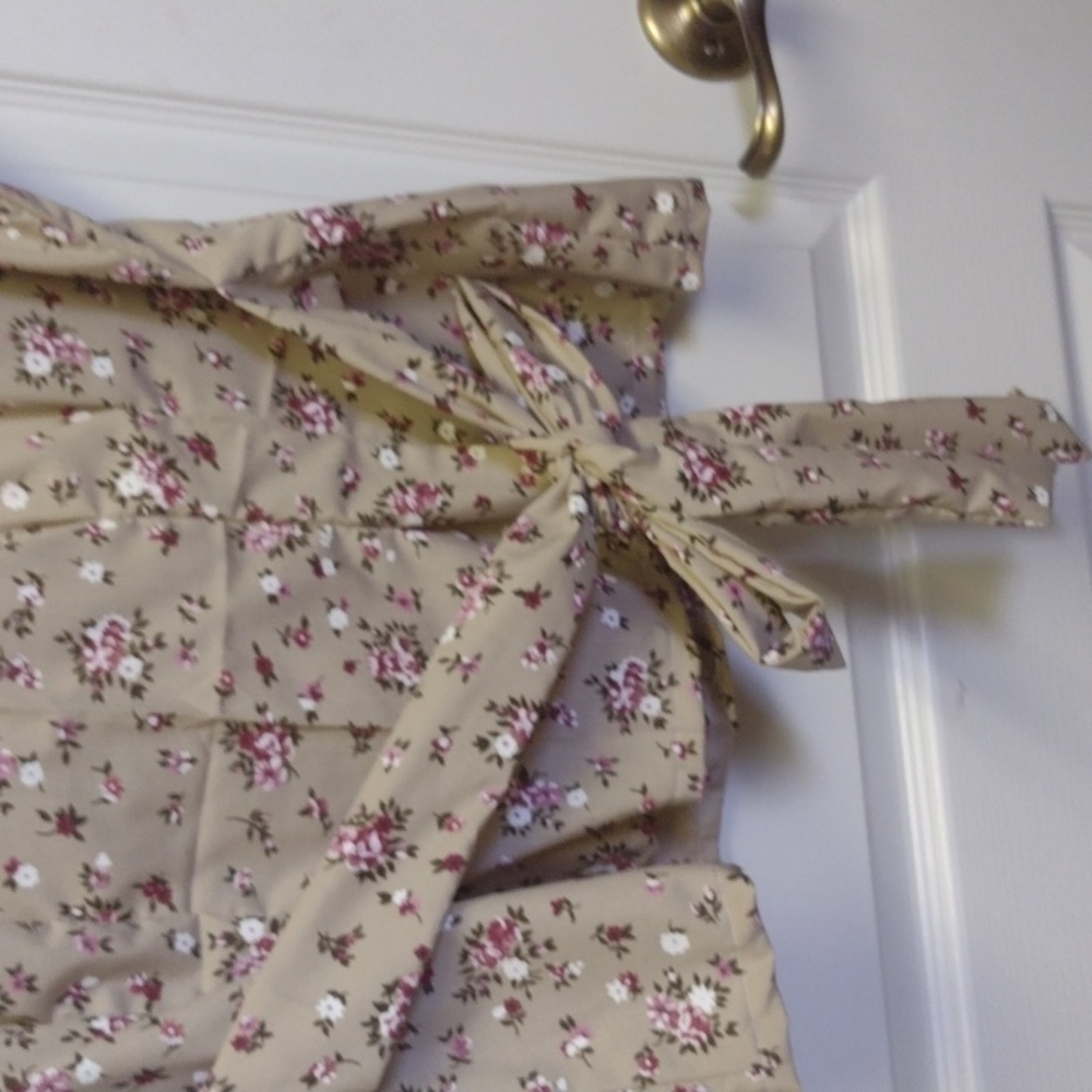 HOME-MADE Blouse With Ruffle Sleeves - Picture 4 of 5